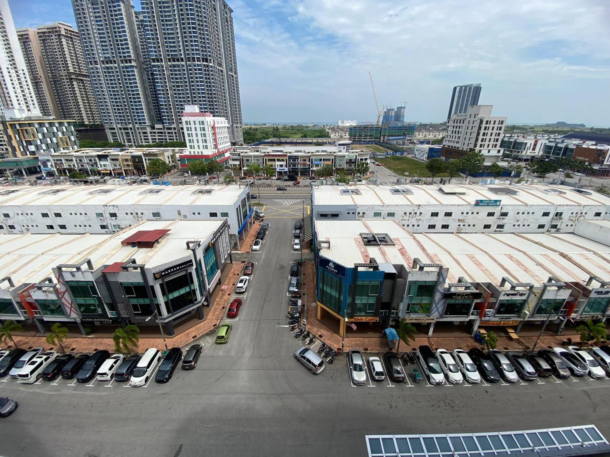 The Wave Residence By Jeffery Lam Home Management Malacca Exterior photo